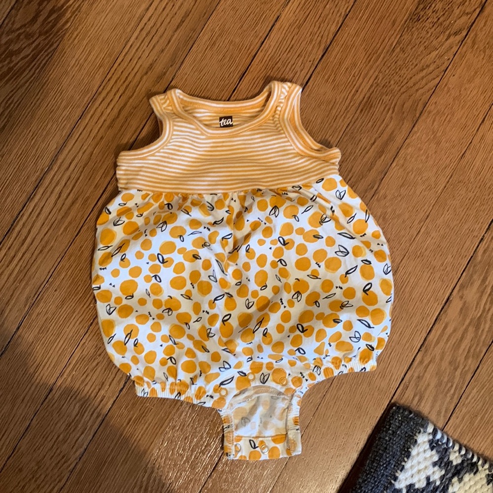 Tea orange romper